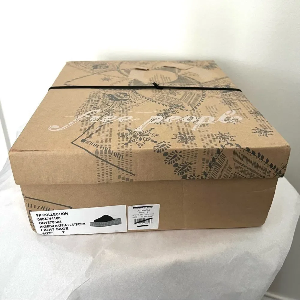 Free People Harbor Raffia Platform Wedge Platform Sandal Light Sage‎ Size 7 NIB